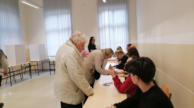 ЗАКЉУЧЕН ЈЕДИНСТВЕНИ БИРАЧКИ СПИСАК ЗА ПАРЛАМЕНТАРНЕ ИЗБОРЕ