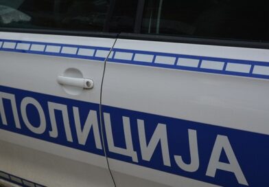УХАПШЕН ЗБОГ СПИДА, У ДВОРИШТУ ЗАКОПАО САМОСТРЕЛ